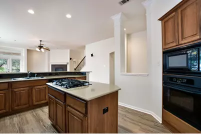 12409 Central Park Drive, Austin, TX 78732 - Photo 8