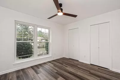 2107 Red Stone Lane, Austin, TX 78727 - Photo 10