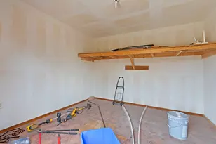 2703 E Cesar Chavez St, Austin, TX 78702 - Photo 22