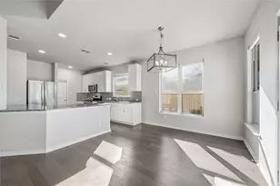 134 Finley St, Hutto, TX 78634 - Photo 14