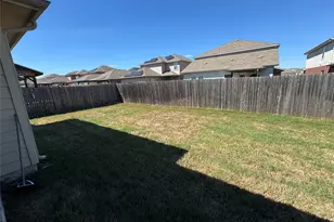 13504 Kearns Dr, Pflugerville, TX 78660 - Photo 26
