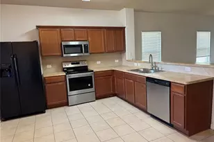 13504 Kearns Dr, Pflugerville, TX 78660 - Photo 8