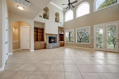 18007 Crystal Cove, Jonestown, TX 78645 - Photo 10