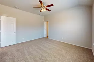 100 Rain Drop Rd, Jarrell, TX 76537 - Photo 12
