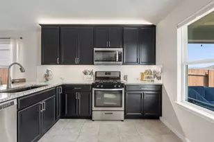 13109 Brave Tenderfoot Trl, Buda, TX 78610 - Photo 16