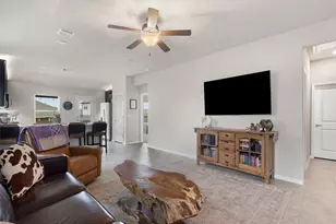 13109 Brave Tenderfoot Trl, Buda, TX 78610 - Photo 10