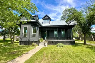 302 N Fm 1660 Hwy, Hutto, TX 78634 - Photo 1