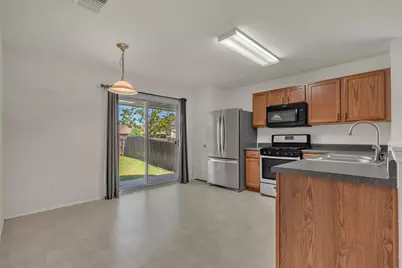 211 Pine Arbol Pass, Buda, TX 78610 - Photo 8