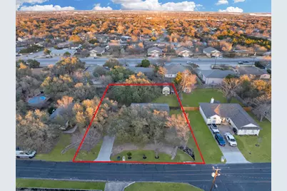 2206 Castlewood Trail, Leander, TX 78641 - Photo 2