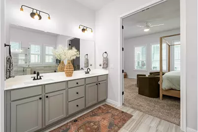 7912 Catbird Lane, Austin, TX 78744 - Photo 14