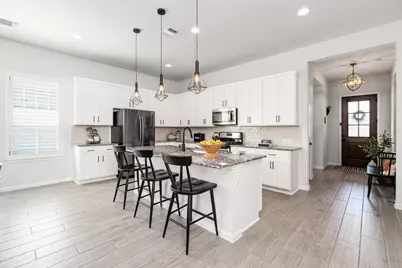 7912 Catbird Lane, Austin, TX 78744 - Photo 6