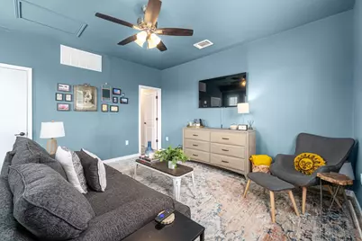 7912 Catbird Lane, Austin, TX 78744 - Photo 20