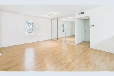 910 Duncan Lane #26, Austin, TX 78705 - Photo 14