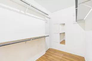 910 Duncan Ln, Austin, TX 78705 - Photo 6