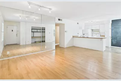 910 Duncan Lane #26, Austin, TX 78705 - Photo 4