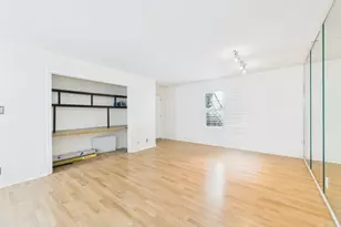 910 Duncan Ln, Austin, TX 78705 - Photo 12