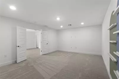 7913 Edmondson Bend, Austin, TX 78744 - Photo 18