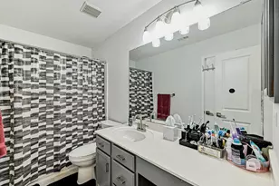 104 N Sumac Ln, Georgetown, TX 78633 - Photo 36