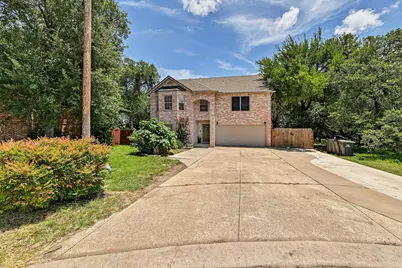 104 N Sumac Lane, Georgetown, TX 78633 - Photo 2