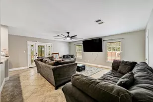104 N Sumac Ln, Georgetown, TX 78633 - Photo 10