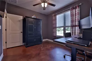 220 Angela Dr, Liberty Hill, TX 78642 - Photo 22