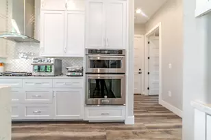 23801 Oscar Rd, Spicewood, TX 78669 - Photo 32