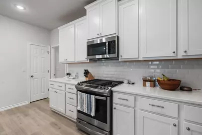 5310 Mulberry Grove Lane, Austin, TX 78723 - Photo 14