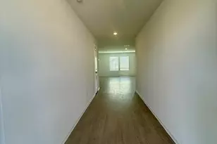 128 Ghost Stories Wy, Hutto, TX 78634 - Photo 2