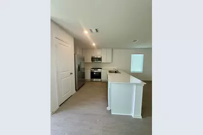 128 Ghost Stories Way, Hutto, TX 78634 - Photo 6