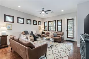 23 Prestonwood Cir, Lakeway, TX 78734 - Photo 8