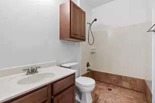 11016 Liberty Farms Dr, Austin, TX 78754 - Photo 30