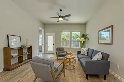 278 Kings Pine Drive, Dripping Springs, TX 78620 - Photo 10