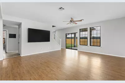 1660 Bayland Street, Round Rock, TX 78664 - Photo 4