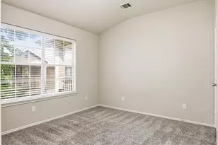 1310 W Parmer Ln, Austin, TX 78727 - Photo 20