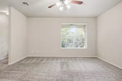 1310 W Parmer Lane #7B, Austin, TX 78727 - Photo 8