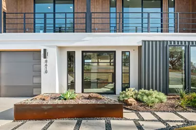 8610 Grandview Drive, Jonestown, TX 78645 - Photo 2