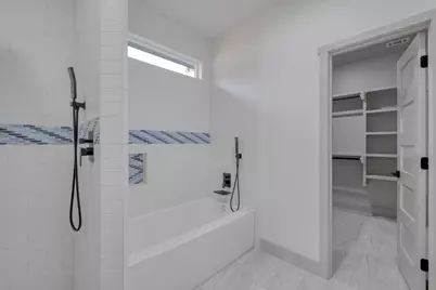 202 Washington Street, Elgin, TX 78621 - Photo 16