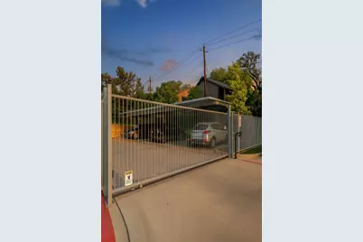 4004 Banister Lane #303, Austin, TX 78704 - Photo 34