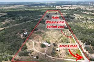 3200 Cattlemens Row, Lockhart, TX 78644 - Photo 2