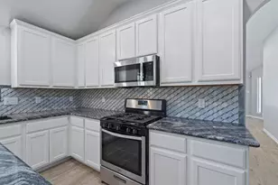1083 Zeus Cir, Round Rock, TX 78665 - Photo 8