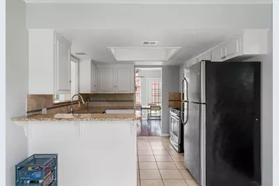 7303 Geneva Drive, Austin, TX 78723 - Photo 16