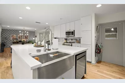 8600 Azalea Trail, Austin, TX 78759 - Photo 14