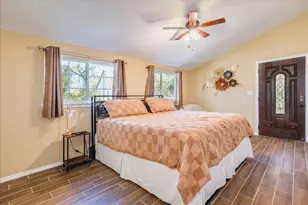 659 Fox Ln, Lockhart, TX 78644 - Photo 14