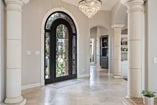 25616 Kahala Sunset Ct, Spicewood, TX 78669 - Photo 6