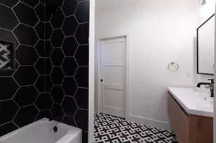 6100 Gena Ct, Austin, TX 78757 - Photo 24