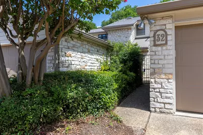 2201 Lakeway Boulevard #32, Lakeway, TX 78734 - Photo 2