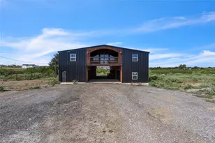 1701 Co Rd 466, Elgin, TX 78621 - Photo 2