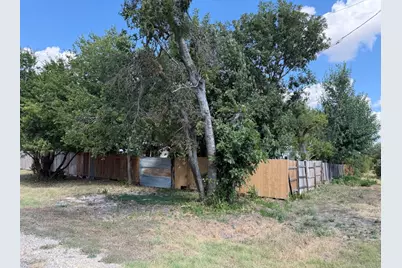 443 W Jackson Street, Bartlett, TX 76511 - Photo 20