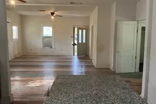 443 W Jackson St, Bartlett, TX 76511 - Photo 8