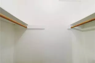 9906 Hundred Oaks Cir, Austin, TX 78750 - Photo 10